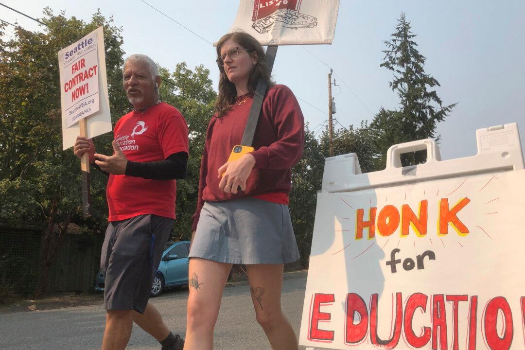 Seattle Teacher Strike Continues for 5th Day, Tentative Agreement Reached