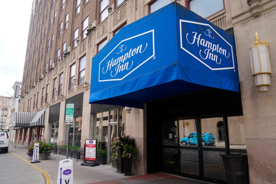 Dutch Soldier Shot in Indianapolis Dies of His Injuries