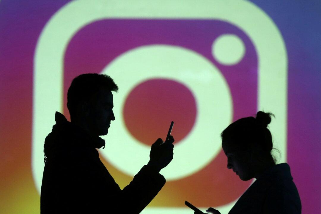 Watchdog Says 81 Percent of Online Influencers Posting Misleading Content