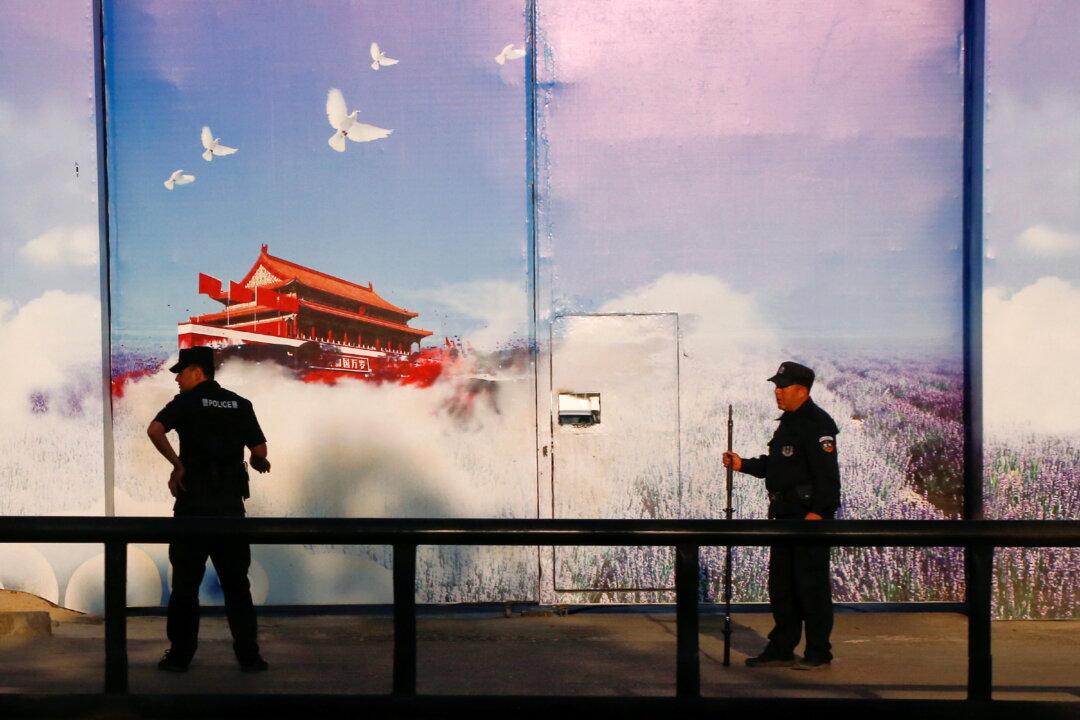 Human Rights Watch Urges Australia to Act on CCP’s Human Rights Abuses in Xinjiang