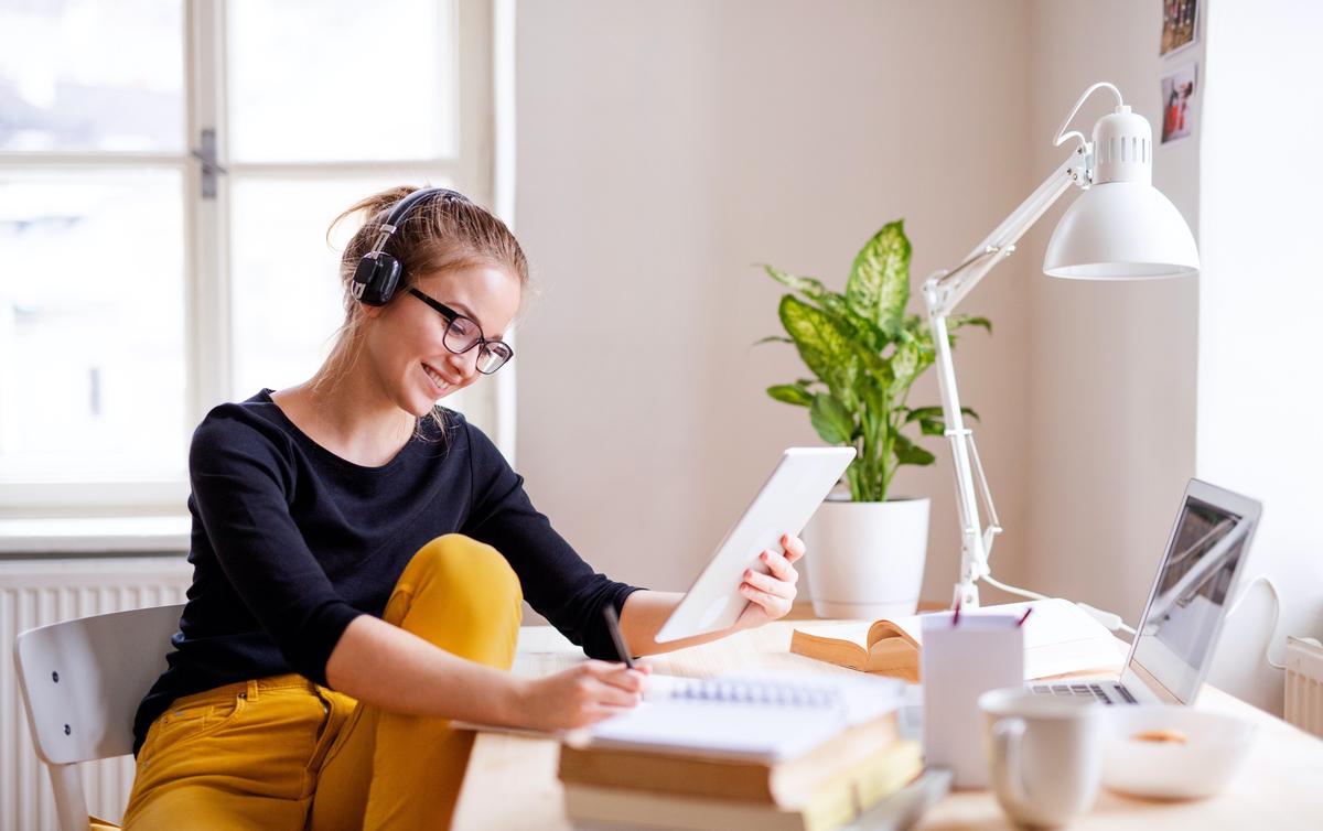 7 Great Ways to Stop Procrastinating and Motivate Yourself to Study