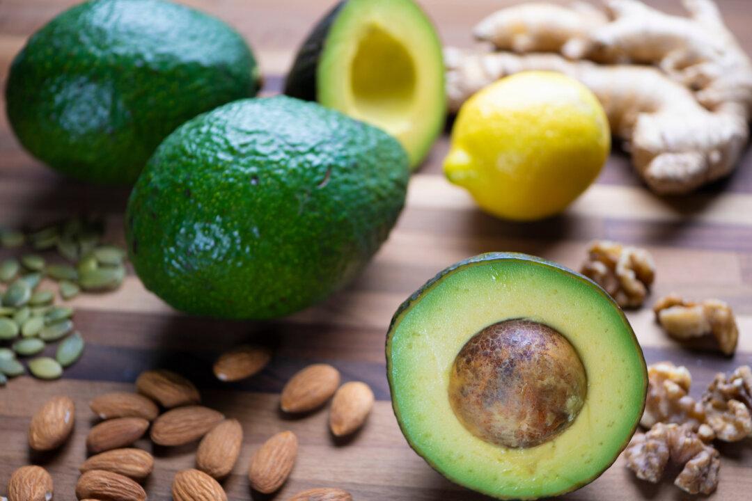 How to Prevent Blood Sugar & Triglyceride Spikes After Meals