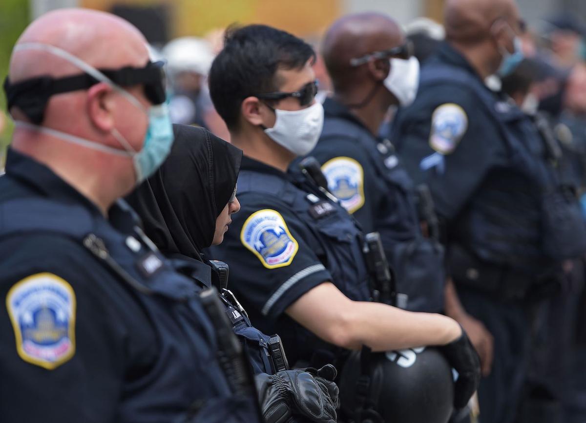 Federal Judge Blocks Arizona Law That Restricts Filming of Police