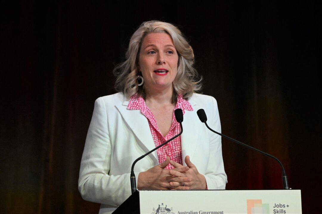 Australian Government Considers Abolishing Immigration Program for Wealthy Foreigners