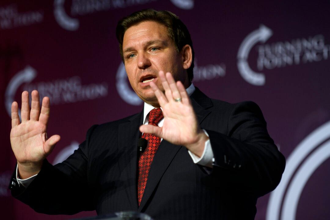DeSantis Blasts Corporatism, Elitism, and GOP’s Soft Approach to Big Business