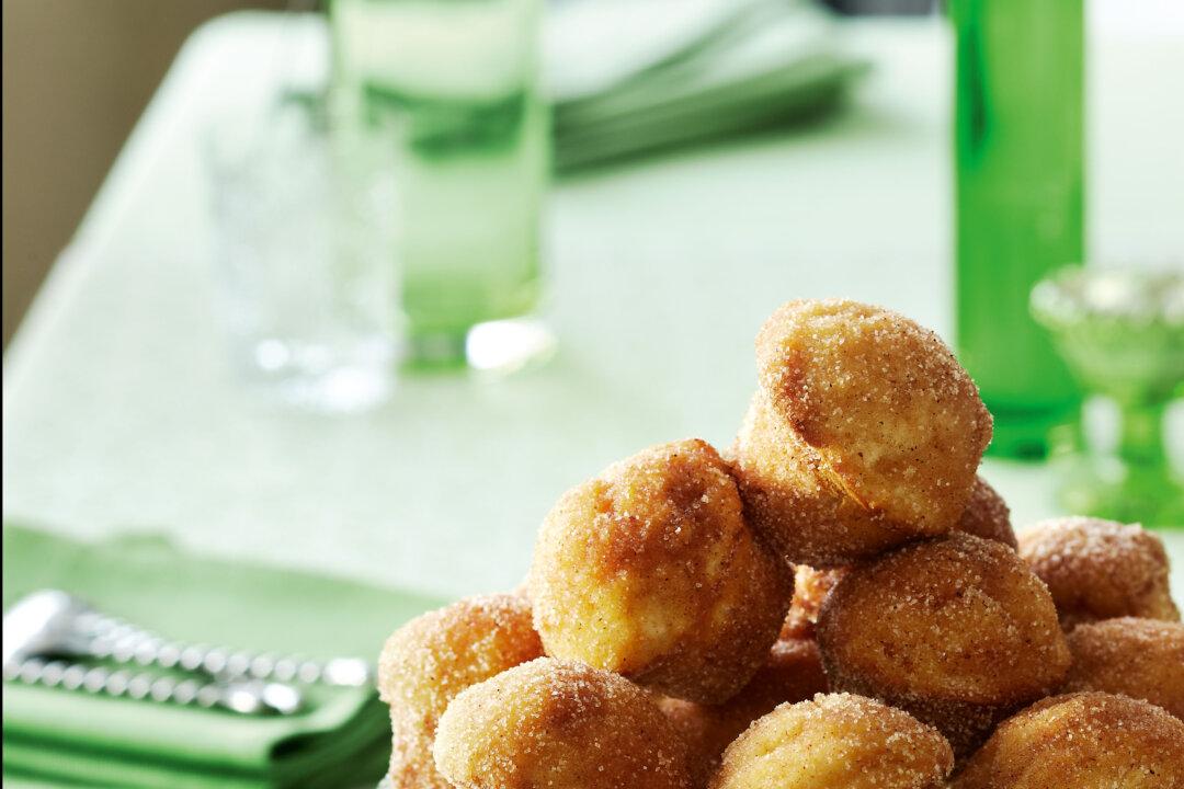 Cinnamon Sugar Doughnut Muffins Usher in the Autumn Season