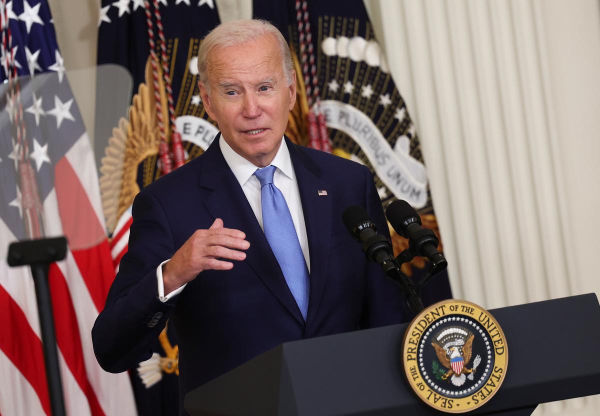 Biden Says Inflation Rose ‘Hardly at All’ as Americans Grapple With Soaring Prices
