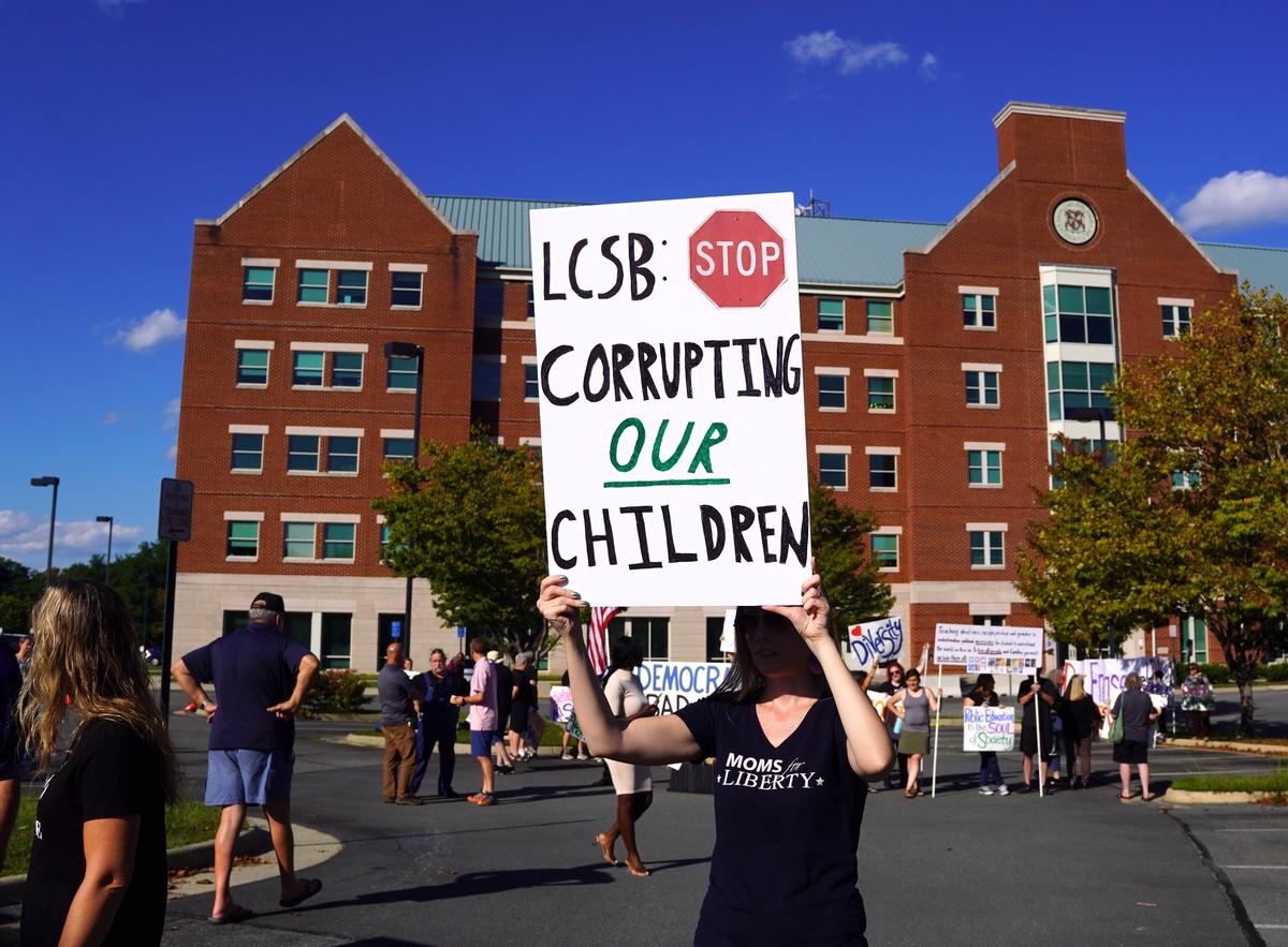 Loudoun County Parents Rally Against ‘American Marxism’