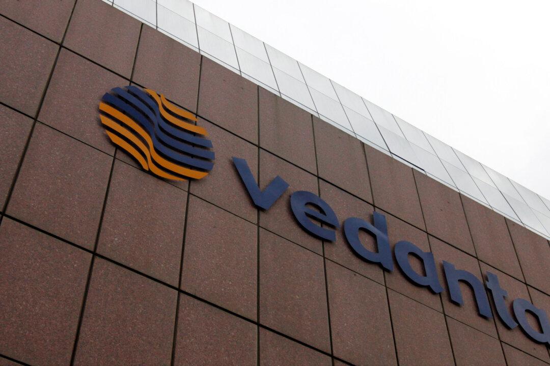 Vedanta, Foxconn to Invest $19.5 Billion in India’s Gujarat for Chip, Display Project