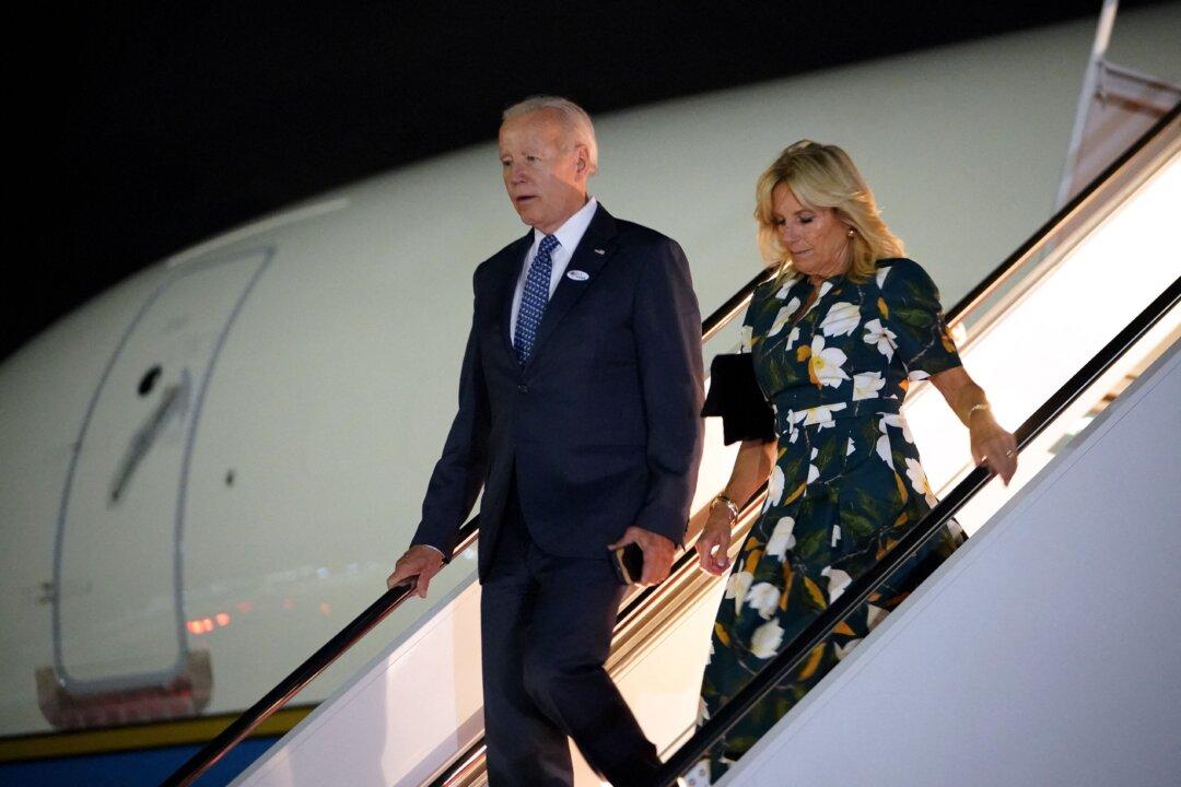 Biden Takes Unexpected Trip to Delaware on Air Force One to Vote in Primary
