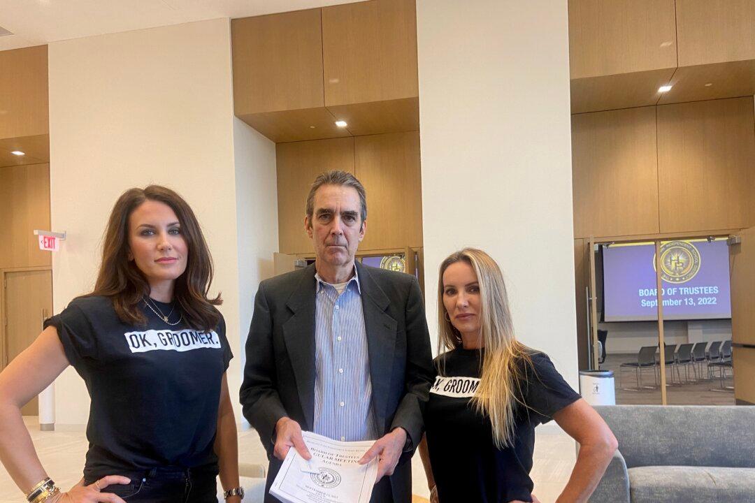 Texas Grade School Teacher Quits After Being Accused of Posting Disturbing Sexual Content