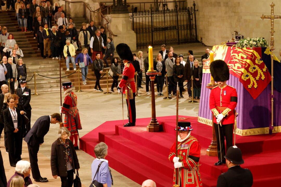 Death of a Queen: Tradition and the Sacred