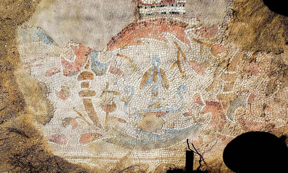 Soldiers Exhume 1,500-Year-Old Byzantine Convent With Breathtaking Mosaic Floor in Military Zone in Israel