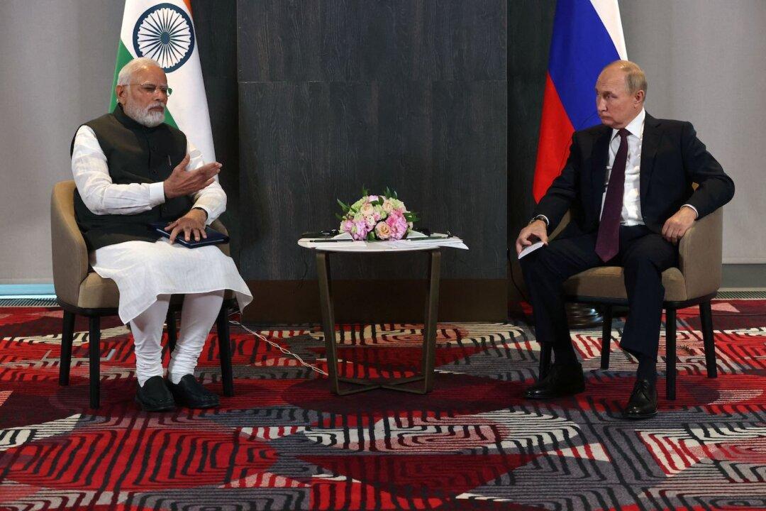 India’s Modi Tells Putin Now ‘Is Not the Era of Wars’