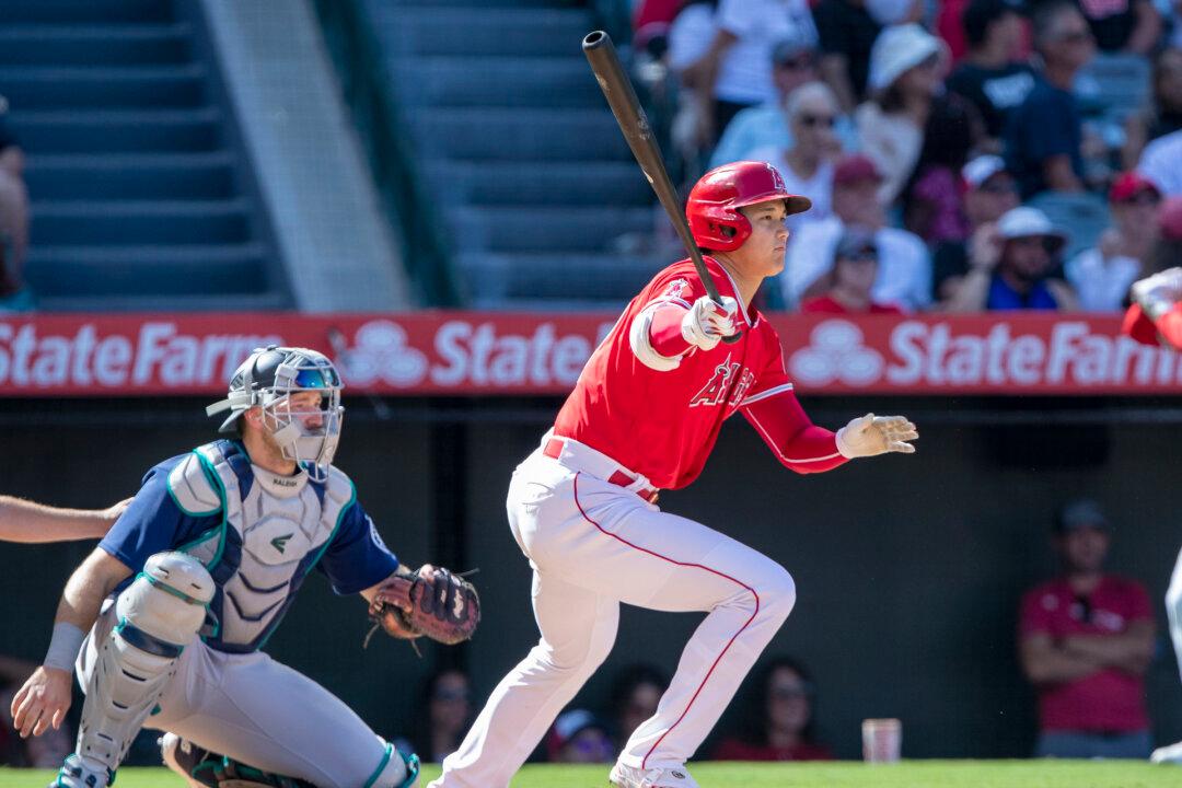 Angels Win 3rd in Row Over Mariners, 5–1 Behind Rengifo