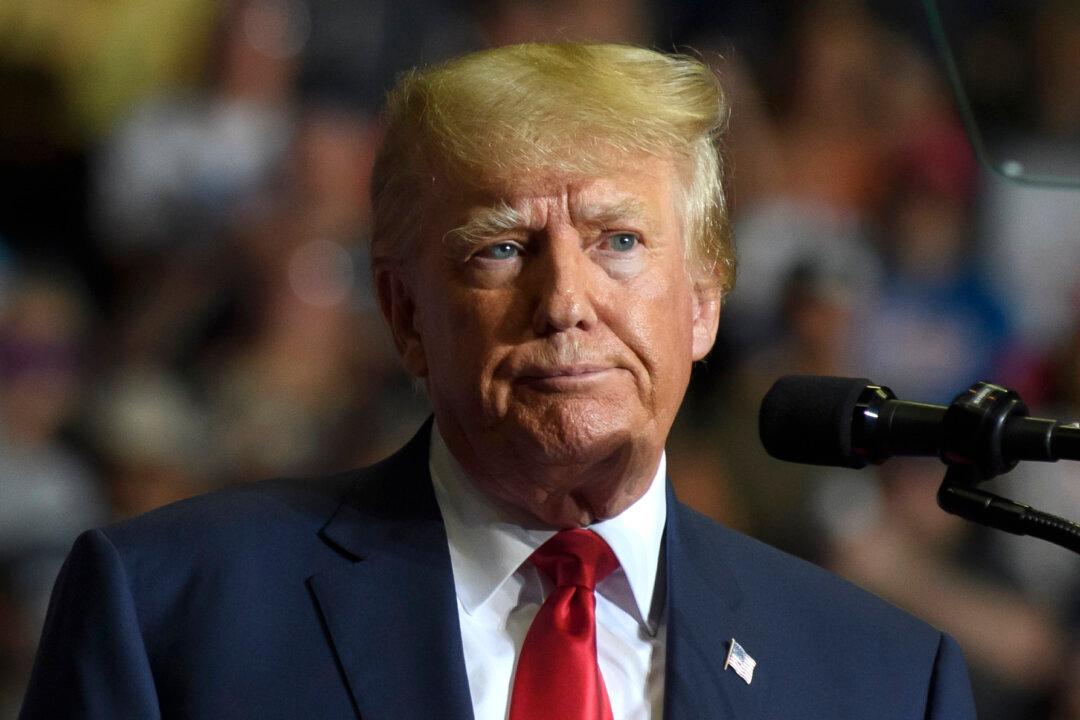 Trump Returns to Mar-a-Lago for 1st Time Since FBI Raid