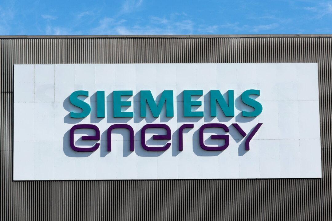 Siemens Energy Sees $5 Billion Loss in Third Quarter Due to Wind Turbine Defects