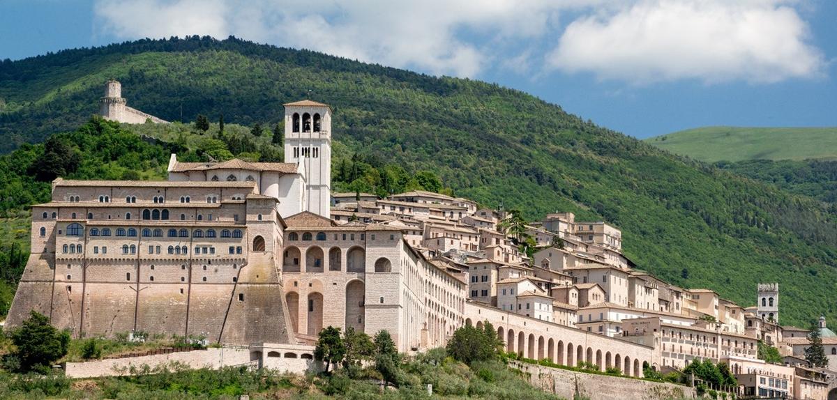 Where Beauty and Mysticism Meet: The Basilica of St. Francis of Assisi
