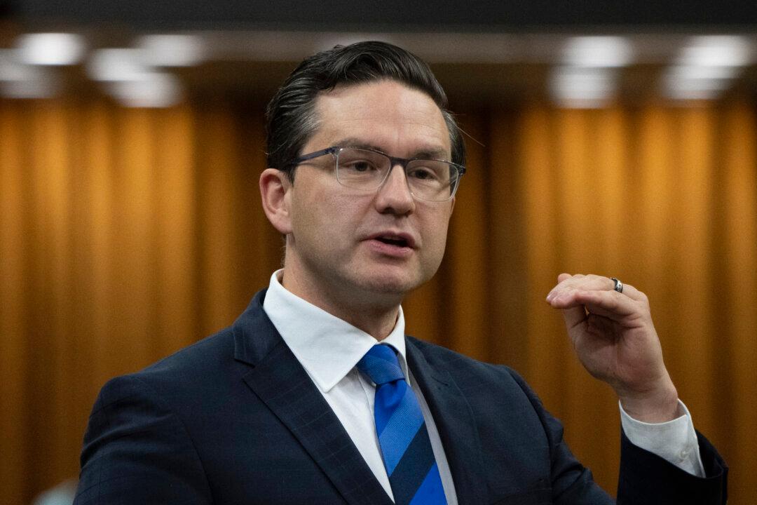 Poilievre Defends Freedom of Speech in Light of Jordan Peterson’s Latest Ordeal