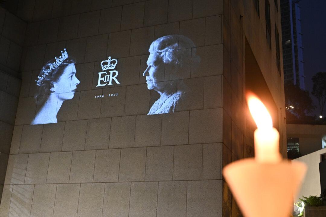 The Death of Three Leaders