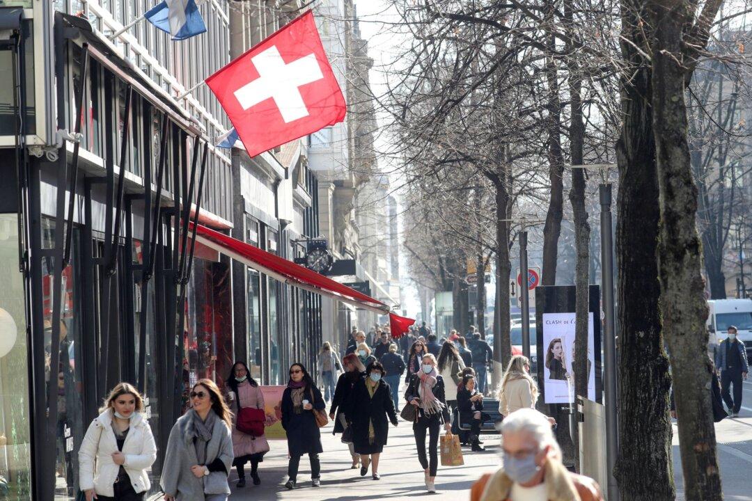 Switzerland’s Face-Covering Ban Goes Into Effect