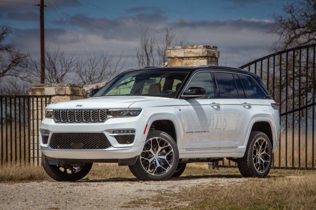 2022 Jeep Grand Cherokee Summit Reserve 4xe