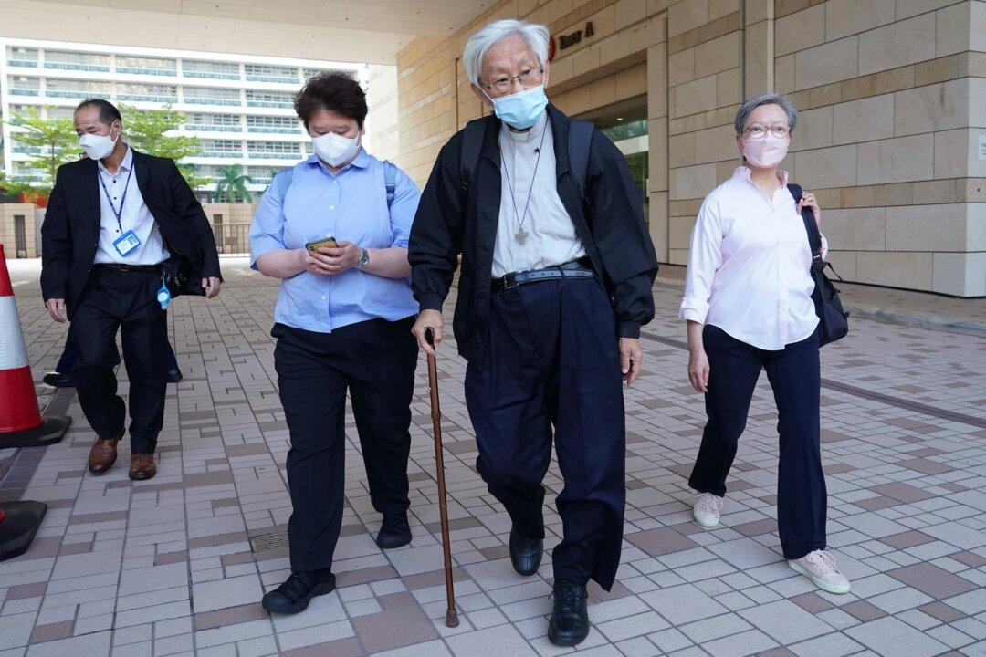 Cardinal Zen, 5 Others Stand Trial in Hong Kong Over Fund