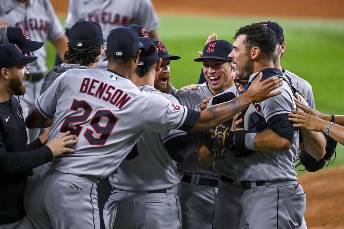 Guardians Clinch AL Central Title for First Time Since 2018