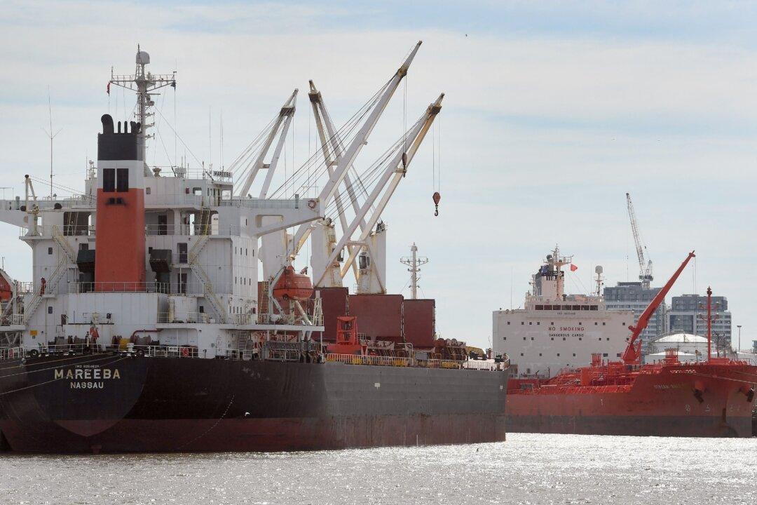 International Container Shipping Rates Plummet