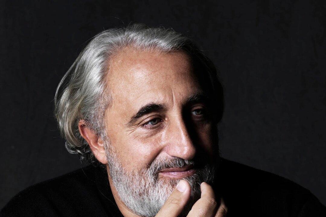 ‘Parasitic’ Ideas and Why Rational People Fall for Them