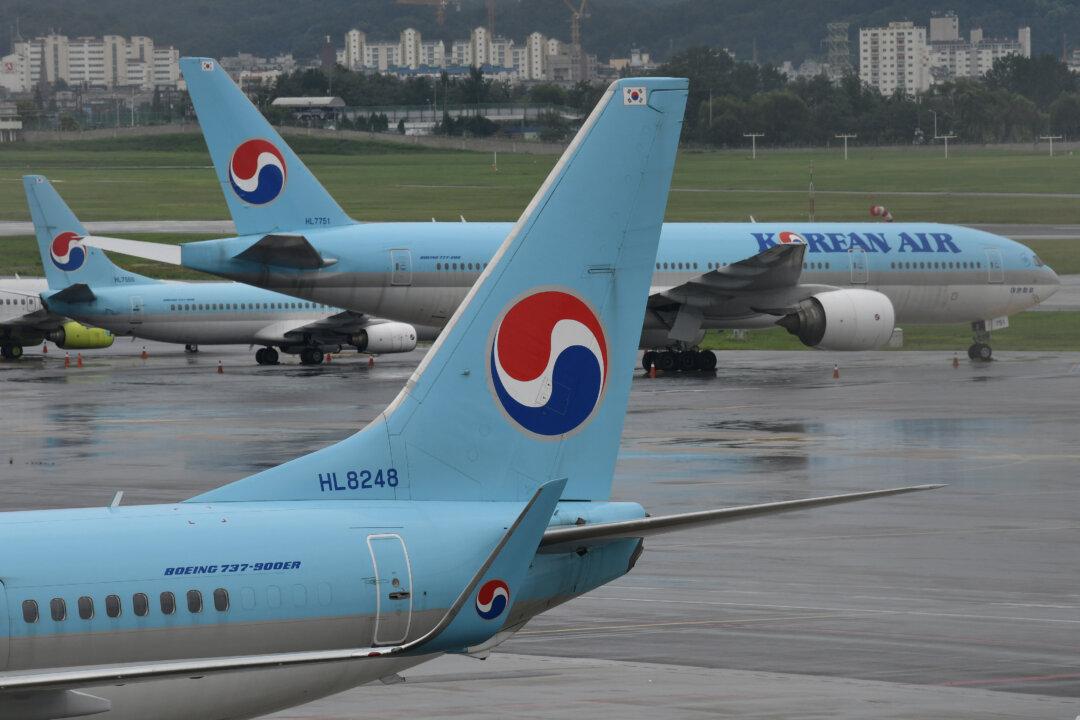 China Aims to Widen Influence on Korean Peninsula via Flight Deal With Seoul, Visit to Pyongyang