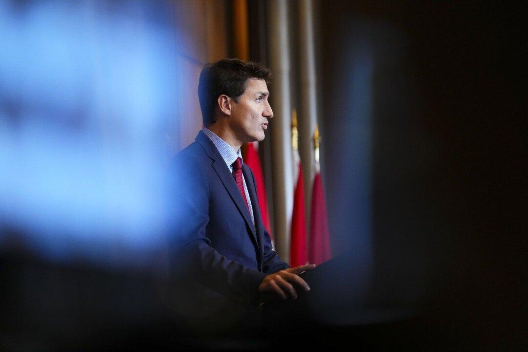 Trudeau Rejects Russia Referendum, Again Promises Sanctions