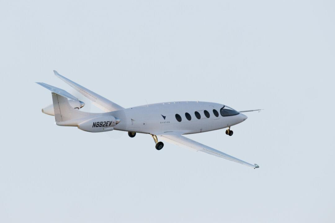 All-Electric Passenger Plane ‘Electrified the Skies’ During Inaugural 8-Minute Flight: Company