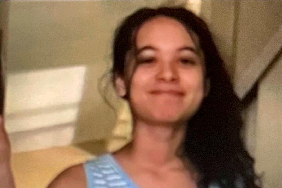 Police: Teen Saw Father Shoot, Kill Mother in California