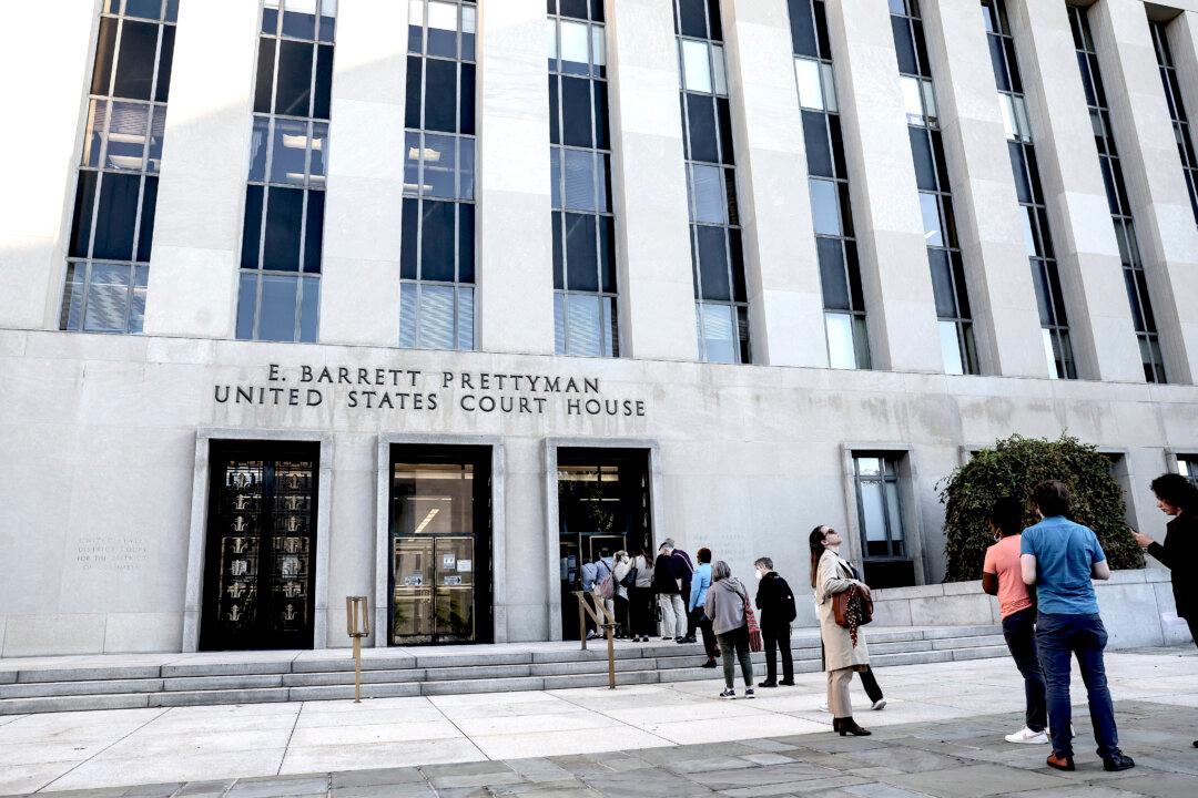 Oath Keepers Seditious-Conspiracy Trial Could Hinge on Centuries-Old Militia Laws: the Insurrection Act