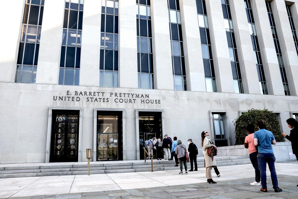 Oath Keepers Seditious-Conspiracy Trial Could Hinge on Centuries-Old Militia Laws: the Insurrection Act