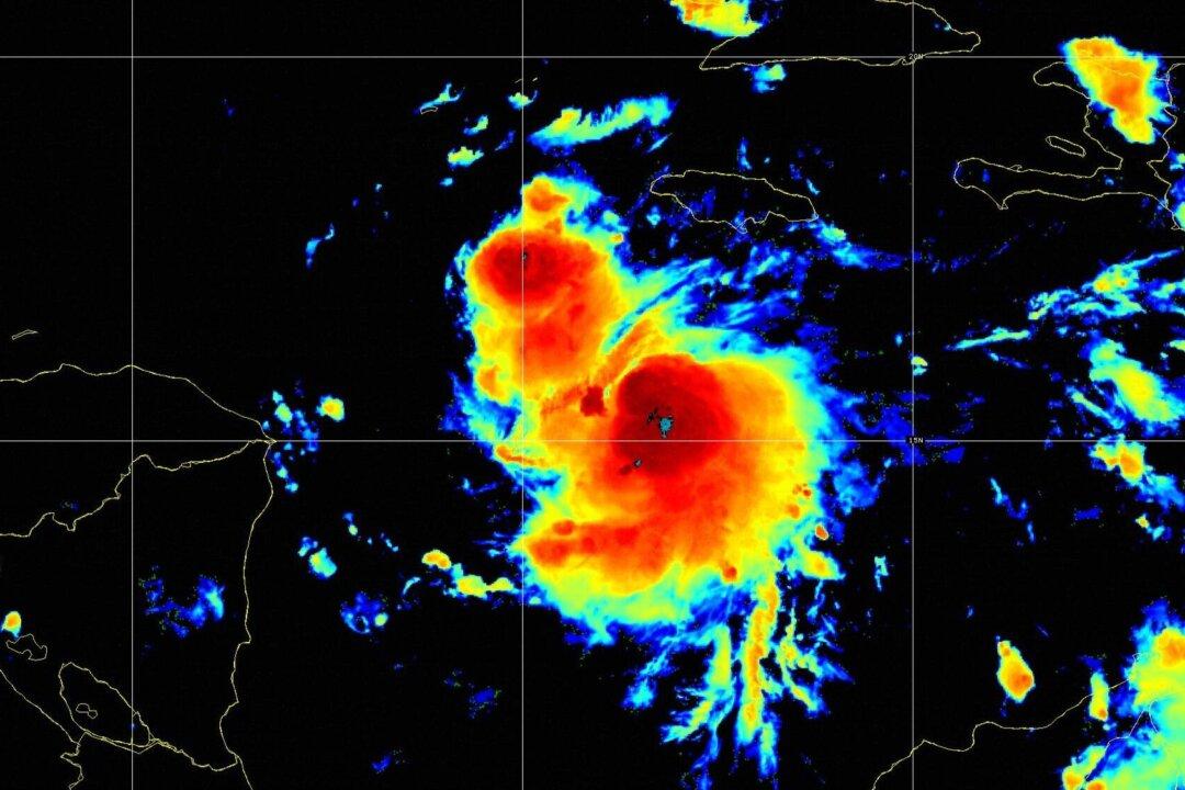 Caribbean Storm Lisa Headed for Belize to Become Hurricane