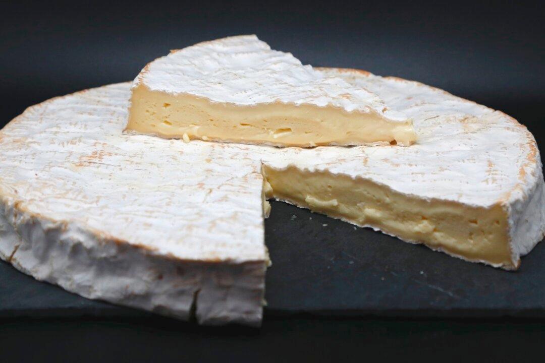 Cheeses Recalled Nationwide After Multiple People Hospitalized With Listeria