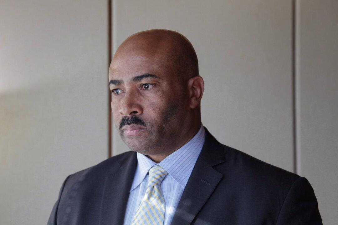 Senate Motion to Strip ‘Honourable’ Title Could Affect at Least Two Former Senators