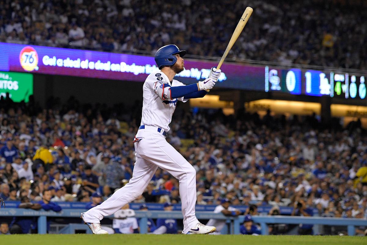 Clayton Kershaw Sharp, Mlb-Best Dodgers Rout Rockies 10–1