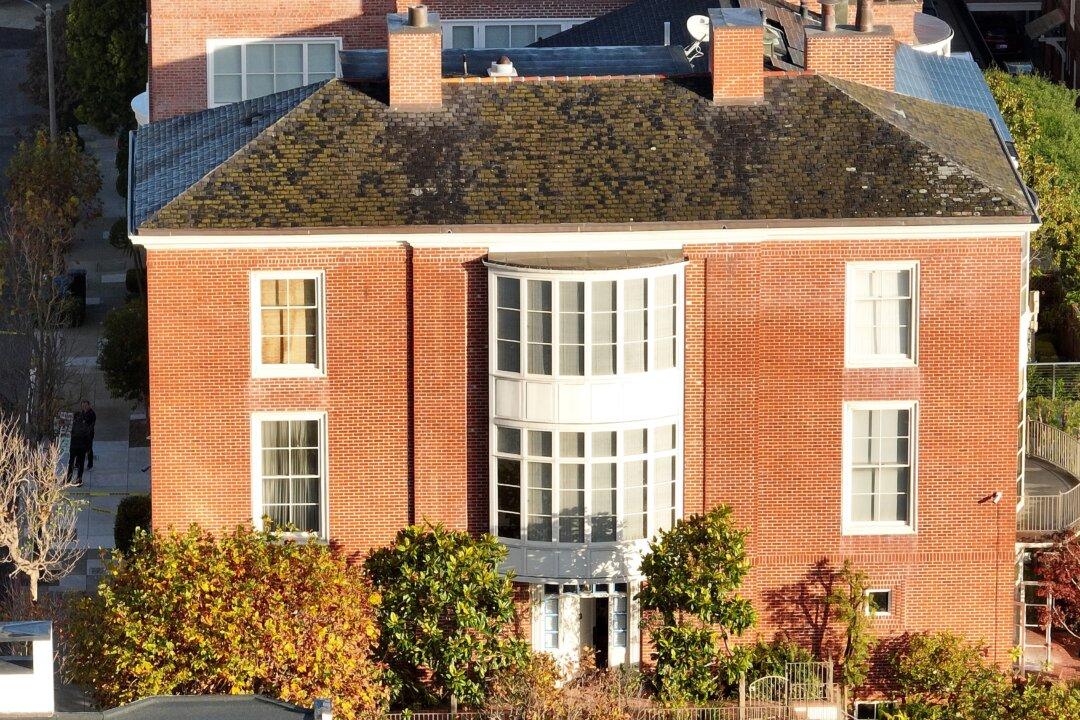 Paul Pelosi Attack Suspect Appears in Court, Hearing Postponed Until Next Month