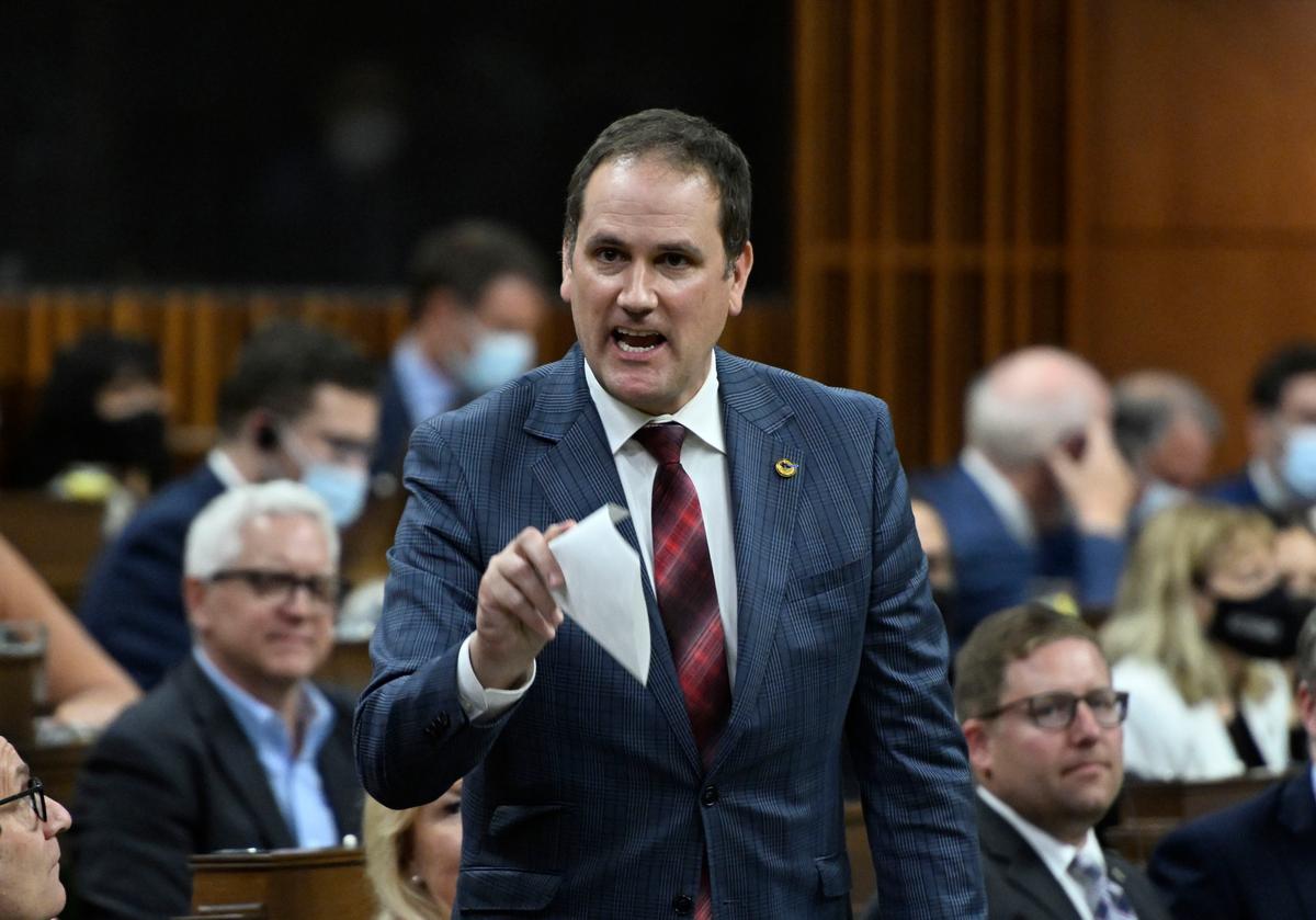 Tory MP Wades Into Spat Between Public Safety Minister and Alberta Over Gun Confiscation Program