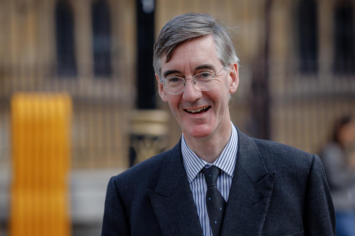 Cabinet Wasn’t Told of Evidence in Favour of Shortening COVID-19 Quarantine, Rees-Mogg Says