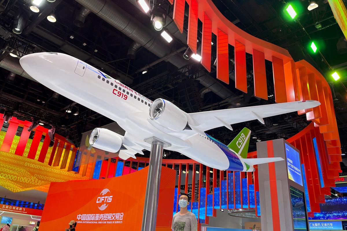 China’s C919 Airliner Never Fails to Fail