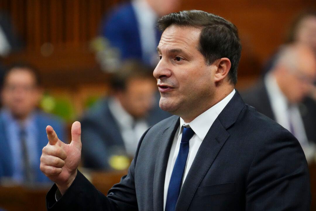 Handgun Sale Ban Now Officially in Effect in Canada