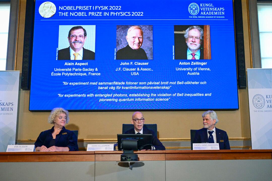 3 Physicists Share Nobel Prize for Work on Quantum Science
