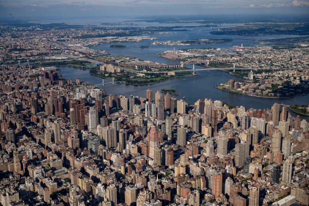 NYC Moves Illegal Immigrant Tent City to Randall’s Island