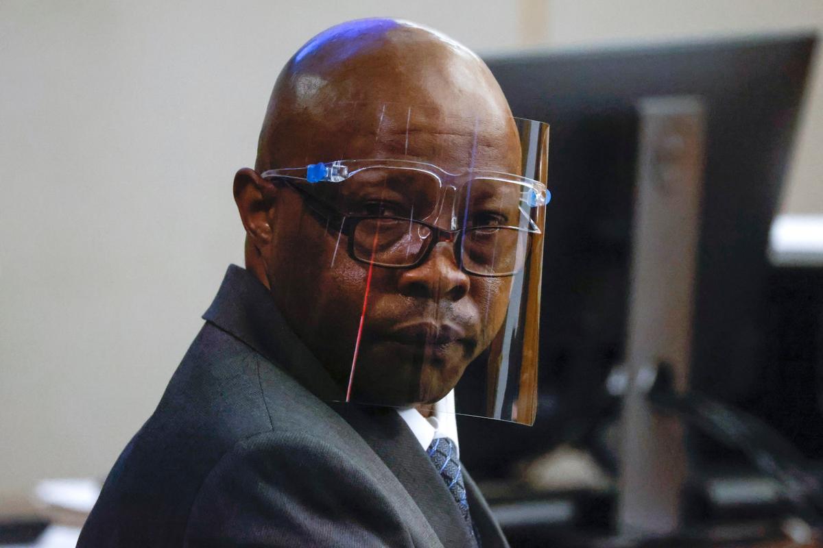 Texas Prosecutor Says He Will Not Seek Death Penalty for Man in Slayings of 2 Elderly Women