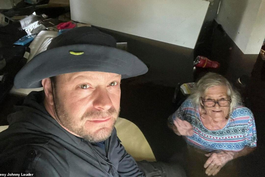 Son’s Images Show Him Rescuing Mother From Ian’s Floodwaters