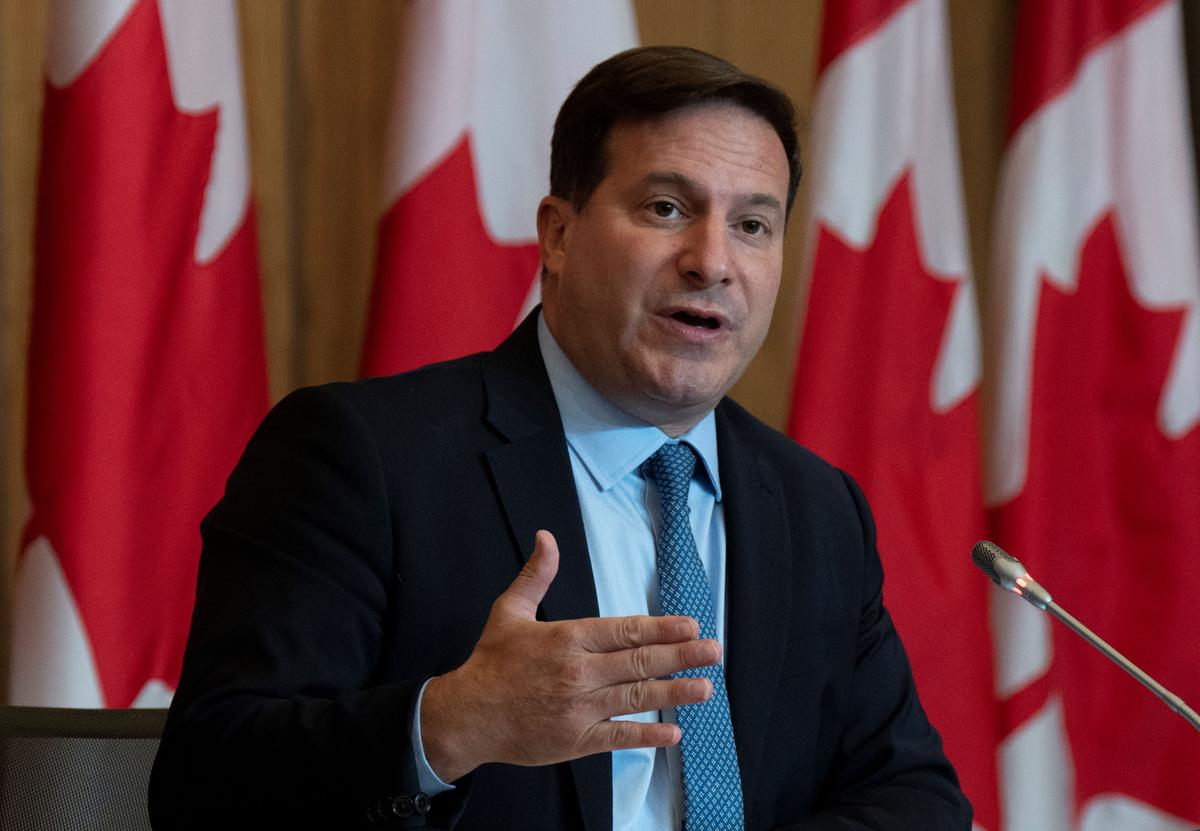 Mendicino ‘Concerned’ RCMP Withheld Badge Numbers of Officers Who Cleared Protest